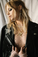 Load image into Gallery viewer, The Mary Necklace
