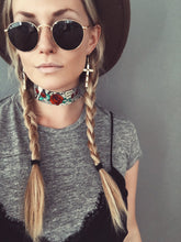 Load image into Gallery viewer, Wild Rose Leather Choker
