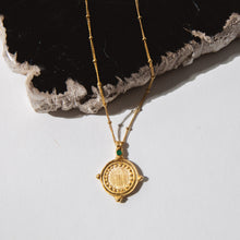 Load image into Gallery viewer, Sura Necklace
